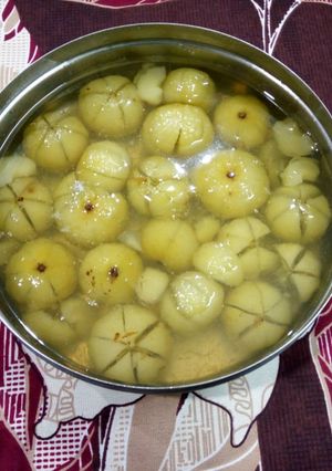 A picture of Amla Murabba.