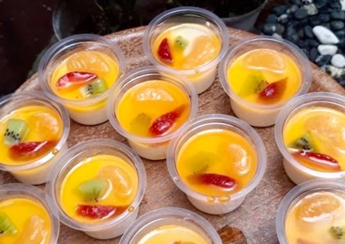 Resep Puding Susu Buah  oleh rikara Cookpad