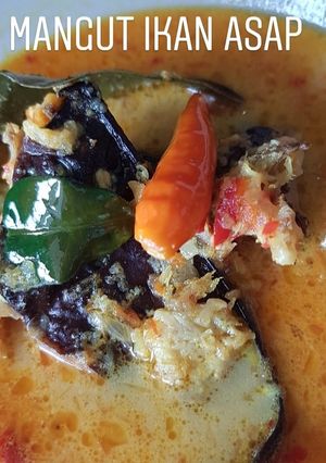 Foto resep Mangut ikan asap (pari asap)