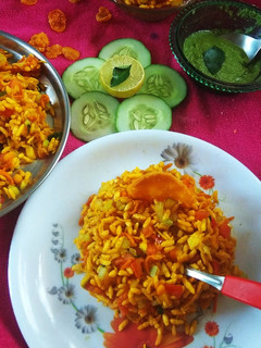 ભીનું ભેળ(Bhini Bhel Recipe In Gujarati) રેસીપી મુખ્ય ફોટો