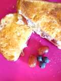 Low fat Cheese and fruit french toast airfryer