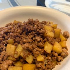 A picture of Chinese Style Mince Pork Potato.