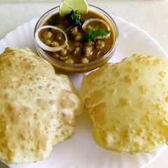 Maida poori with chole A picture of Maida poori with chole.