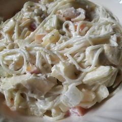 A picture of Russian salad.