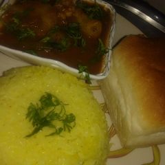 A picture of Khadichaval​ (Sindhi recipe).