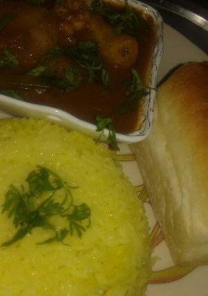 A picture of Khadichaval​ (Sindhi recipe).