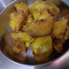 A picture of Dry Aloo.