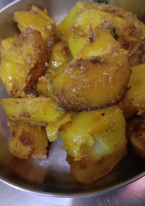 A picture of Dry Aloo.