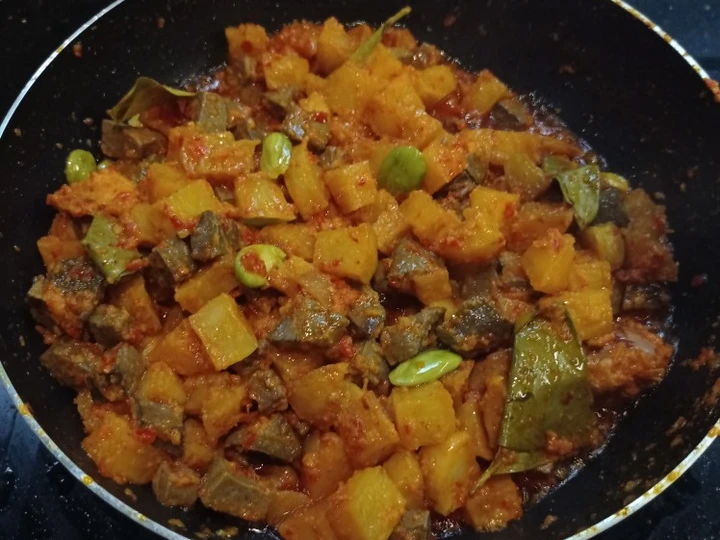 Cara Mudah Menyiapkan Resep Sambel goreng kentang hati hajatan yang Lezat Anti Ribet, Uenak Banget