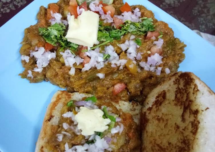 How to Prepare Any-night-of-the-week Pav Bhaji