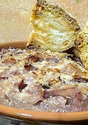 Foto di Carabaccia (zuppa di cipolle)