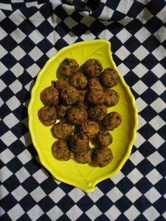 મેથી ના ફ્રાય મુઠીયા (Methi Fry Muthiya Recipe in Gujarati) રેસીપી મુખ્ય ફોટો