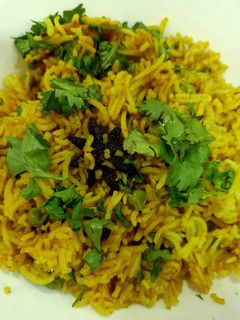मटार भात (matar bhat recipe in marathi) रेसिपी चे मुख्य फोटो