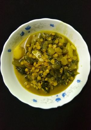 পুইশাক দিয়ে বুটের ডাল রেসিপির প্রধান ছবি