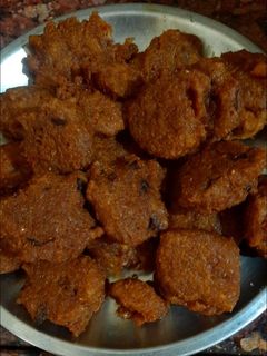 মুসুর ডাল চিংড়ি মাছের বড়া (masoor daler chingri macher bora recipe in Bengali) রেসিপির প্রধান ছবি