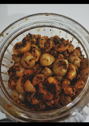 A picture of Amla Pickle.
