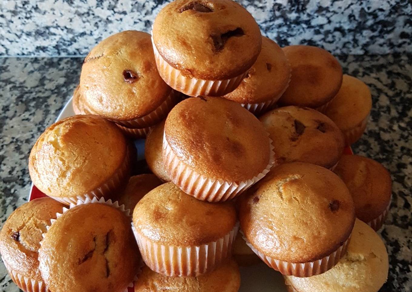 Magdalenas rellenas chocolate thermomix