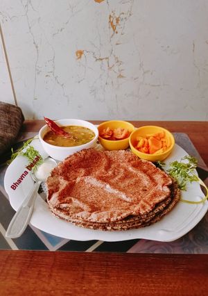 રાગી રોટી.(Ragi Roti Recipe in Gujarati) રેસીપી મુખ્ય ફોટો