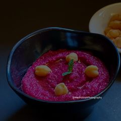 A picture of Beetroot Hummus.