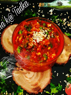 ટોમેટો ચટણી(Tomato Chutney Recipe in Gujarati) રેસીપી મુખ્ય ફોટો