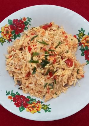 Foto resep Ayam Suwir Daun Jeruk