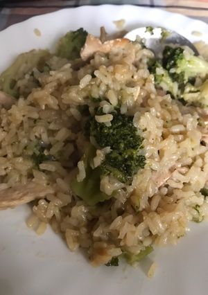 Foto principal de Arroz con pollo y brócoli