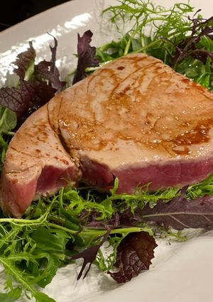 A picture of 🐟 Tuna steak - Japanese flavor.