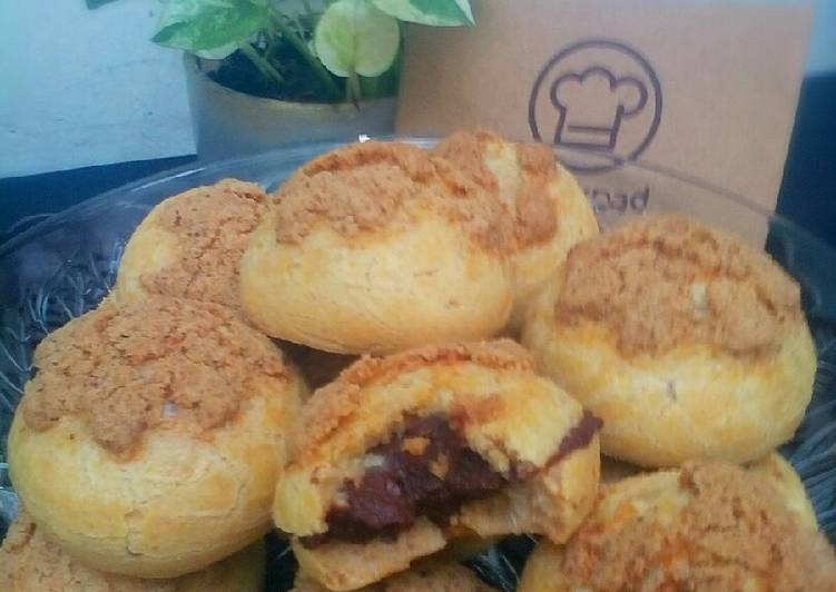 Krunchy Soes Topping Kopi dengan Coklat Kacang, Homemade