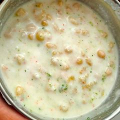 A picture of Boondi raita.