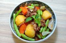 Nikujaga - Thịt bò hầm khoai tây