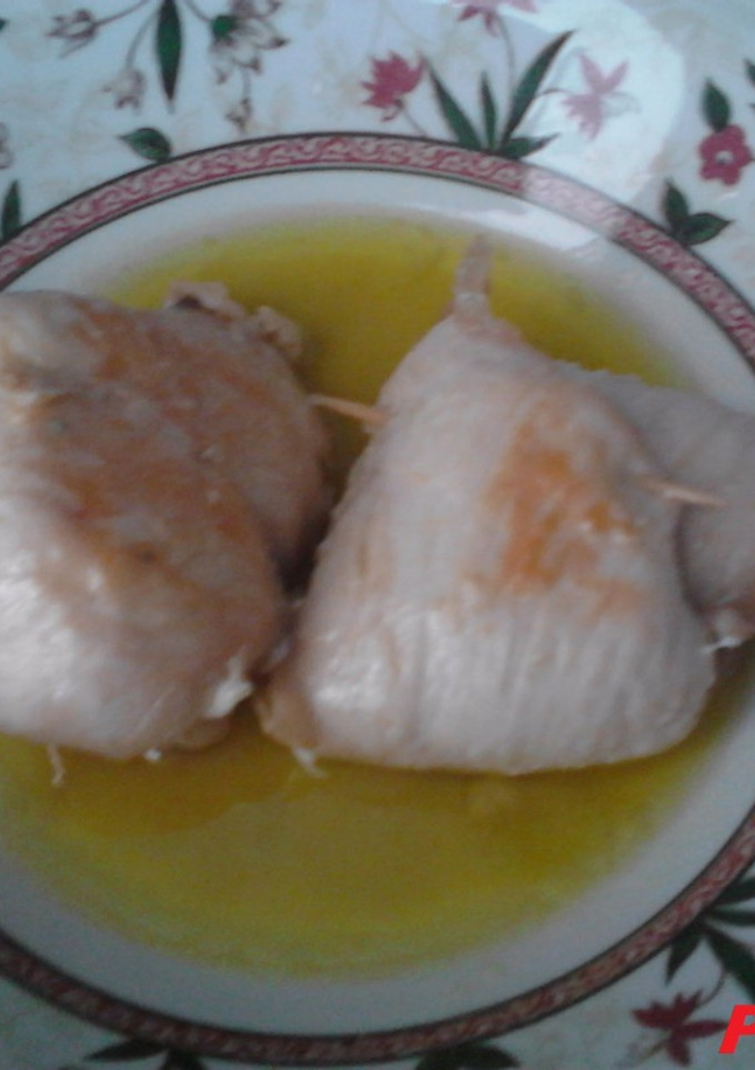 Una foto de Rollitos de pollo con Cabrales a la Sidra