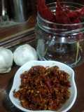 Red chilli lehsun thecha