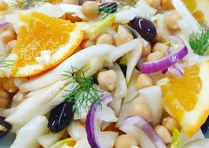 Ricetta Insalata Di Ceci Finocchi E Arance Di Daniela Innamorati Cookpad