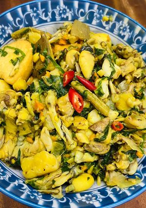 Hình của món Trời mưa bạn ăn gì ? ẾCH OM CHUỐI TIÊU XANH 🐸🍌.