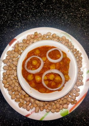 A picture of Chole Chana.