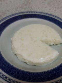 Una foto de Queso de maíz vegano 🧀