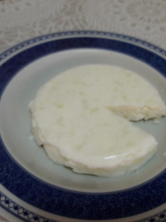 Una foto de Queso de maíz vegano 🧀