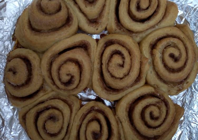 Simple Way to Prepare Homemade Cinnamon Rolls