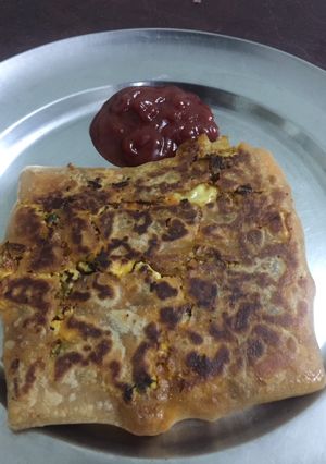 A picture of Stuffed paratha.