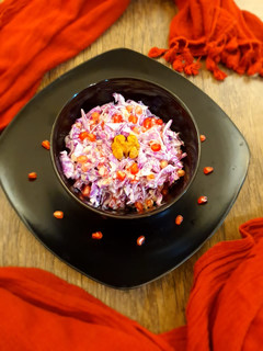 عکسی از دستور سالاد کلم قرمز (بنفش) وانار پائیزی🍁🥗