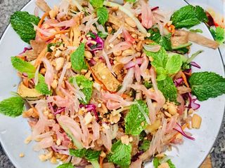 Gỏi bưởi rau củ (chay)