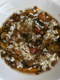 Una foto de Lentejas con arroz