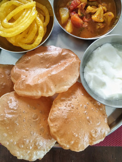 हींग की कचौड़ी (hing ki kachori recipe in Hindi) रेसिपी मुख्य फोटो