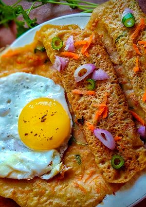 গোলা রুটি গাজর দিয়ে(Gola ruti gajor diye recipe in Bengali) রেসিপির প্রধান ছবি