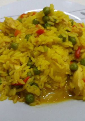 Una foto de Arroz caldoso con pollo