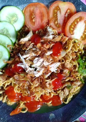 Foto resep #5resepterbaruku mie tumis sisa ayam goreng kemarin