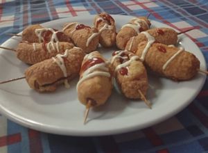 Una foto de Salchipinchos (le dice mi nene) o Hot dog coreanos