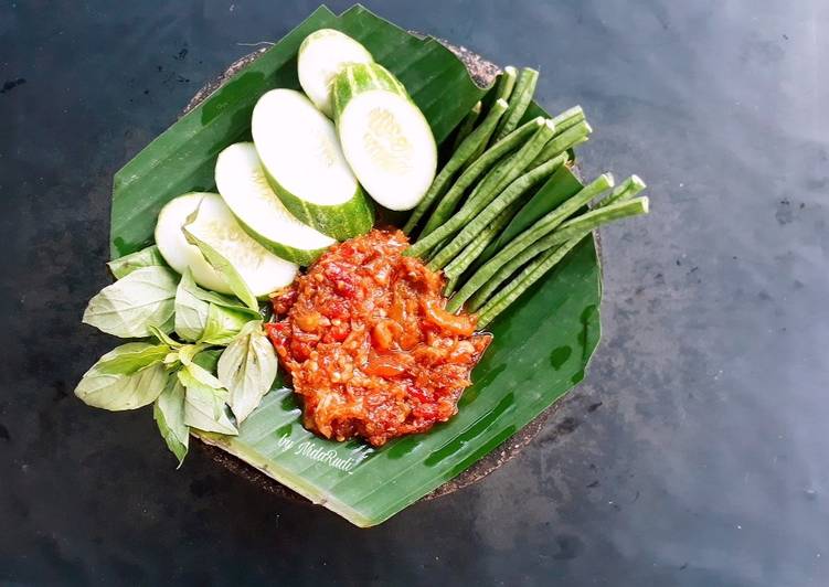 Kiat-kiat membuat Sambal Belimbing Wuluh nikmat