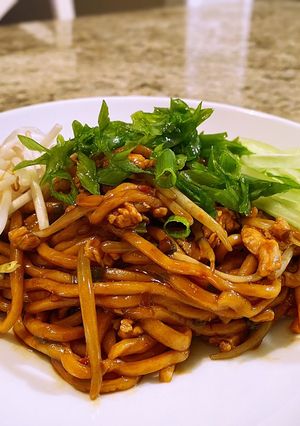 A picture of Dandan noodles.