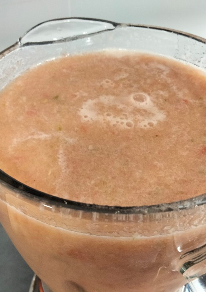 Una foto de Gazpacho para el calor 🏖️